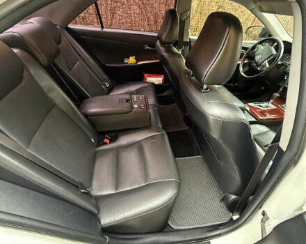 Білий Тойота Камрі, об'ємом двигуна 2.49 л та пробігом 216 тис. км за 12500 $, фото 7 на Automoto.ua