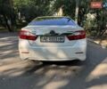 Белый Тойота Камри, объемом двигателя 2.5 л и пробегом 117 тыс. км за 15499 $, фото 1 на Automoto.ua