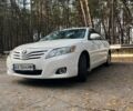 Белый Тойота Камри, объемом двигателя 2.36 л и пробегом 263 тыс. км за 10000 $, фото 8 на Automoto.ua