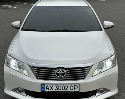 Білий Тойота Камрі, об'ємом двигуна 2.49 л та пробігом 233 тис. км за 12700 $, фото 12 на Automoto.ua