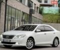 Білий Тойота Камрі, об'ємом двигуна 3.5 л та пробігом 235 тис. км за 13333 $, фото 1 на Automoto.ua