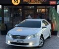 Белый Тойота Камри, объемом двигателя 2.5 л и пробегом 260 тыс. км за 10300 $, фото 1 на Automoto.ua