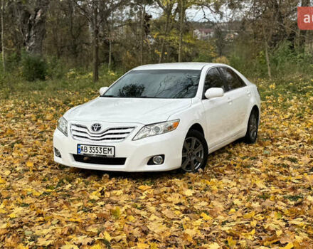 Тойота Камри 2011 в Виннице на Automoto.ua Белый Тойота Камри, объемом двигателя 2.5 л и пробегом 230 тыс. км за 10250 $, фото 20 на Automoto.ua