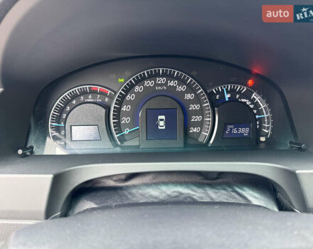 Білий Тойота Камрі, об'ємом двигуна 2.49 л та пробігом 216 тис. км за 12500 $, фото 11 на Automoto.ua