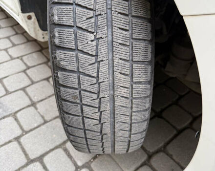 Білий Тойота Камрі, об'ємом двигуна 2.49 л та пробігом 216 тис. км за 12500 $, фото 4 на Automoto.ua