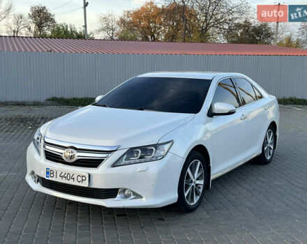 Тойота Камри 2012 в Козельщине на Automoto.ua Белый Тойота Камри, объемом двигателя 2.5 л и пробегом 182 тыс. км за 14000 $, фото 20 на Automoto.ua