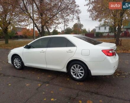 Білий Тойота Камрі, об'ємом двигуна 2.5 л та пробігом 280 тис. км за 12000 $, фото 7 на Automoto.ua