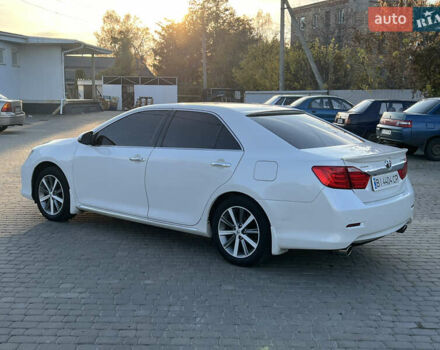 Тойота Камри 2012 в Козельщине на Automoto.ua Белый Тойота Камри, объемом двигателя 2.5 л и пробегом 182 тыс. км за 14000 $, фото 8 на Automoto.ua