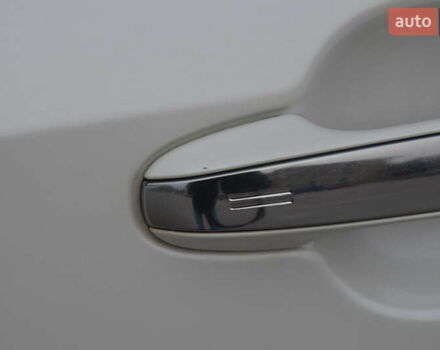 Белый Тойота Камри, объемом двигателя 2.5 л и пробегом 217 тыс. км за 15100 $, фото 32 на Automoto.ua