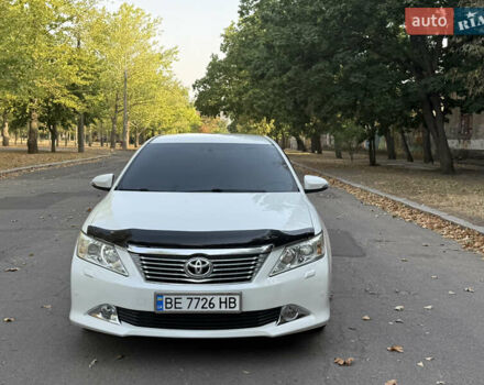 Білий Тойота Камрі, об'ємом двигуна 2.5 л та пробігом 199 тис. км за 12300 $, фото 26 на Automoto.ua
