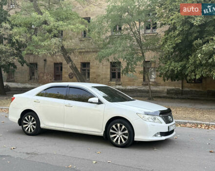 Білий Тойота Камрі, об'ємом двигуна 2.5 л та пробігом 199 тис. км за 12300 $, фото 21 на Automoto.ua