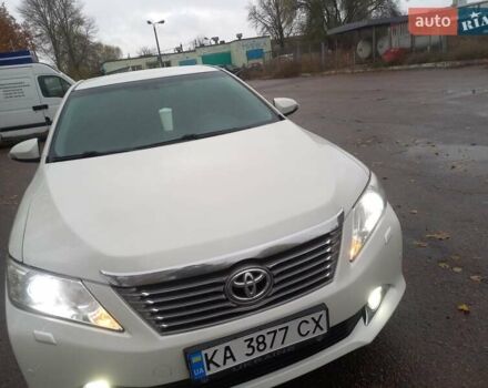 Білий Тойота Камрі, об'ємом двигуна 2.5 л та пробігом 280 тис. км за 12000 $, фото 2 на Automoto.ua