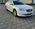 Белый Тойота Камри, объемом двигателя 2.5 л и пробегом 285 тыс. км за 13700 $, фото 1 на Automoto.ua