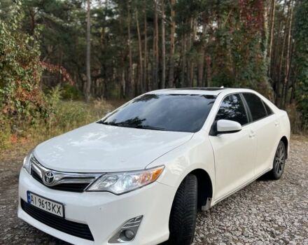 Тойота Камри 2012 в Киеве на Automoto.ua Белый Тойота Камри, объемом двигателя 2.5 л и пробегом 230 тыс. км за 11500 $, фото 1 на Automoto.ua
