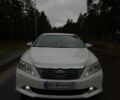 Белый Тойота Камри, объемом двигателя 2.5 л и пробегом 212 тыс. км за 13500 $, фото 1 на Automoto.ua