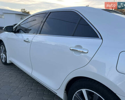 Тойота Камри 2012 в Козельщине на Automoto.ua Белый Тойота Камри, объемом двигателя 2.5 л и пробегом 182 тыс. км за 14000 $, фото 35 на Automoto.ua