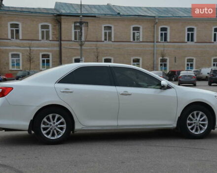 Белый Тойота Камри, объемом двигателя 2.5 л и пробегом 217 тыс. км за 15100 $, фото 20 на Automoto.ua