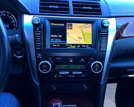 Белый Тойота Камри, объемом двигателя 2.5 л и пробегом 142 тыс. км за 14500 $, фото 12 на Automoto.ua