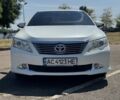 Белый Тойота Камри, объемом двигателя 2.5 л и пробегом 188 тыс. км за 11500 $, фото 1 на Automoto.ua