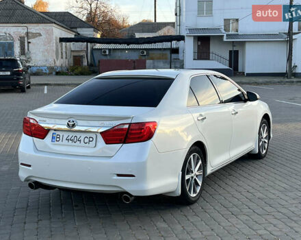Тойота Камри 2012 в Козельщине на Automoto.ua Белый Тойота Камри, объемом двигателя 2.5 л и пробегом 182 тыс. км за 14000 $, фото 12 на Automoto.ua