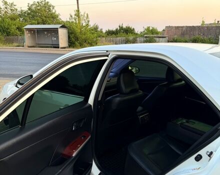 Белый Тойота Камри, объемом двигателя 2.5 л и пробегом 154 тыс. км за 15500 $, фото 9 на Automoto.ua