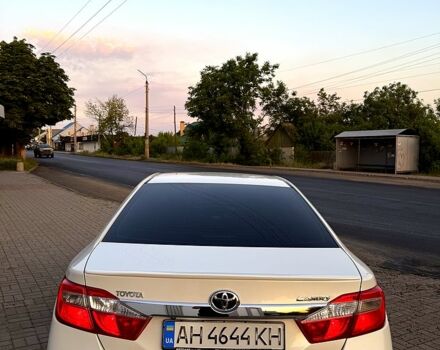 Белый Тойота Камри, объемом двигателя 2.5 л и пробегом 154 тыс. км за 15500 $, фото 4 на Automoto.ua