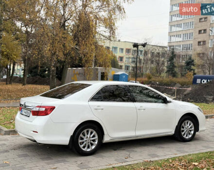 Белый Тойота Камри, объемом двигателя 2.49 л и пробегом 106 тыс. км за 12700 $, фото 5 на Automoto.ua