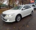 Білий Тойота Камрі, об'ємом двигуна 2.5 л та пробігом 280 тис. км за 12000 $, фото 1 на Automoto.ua