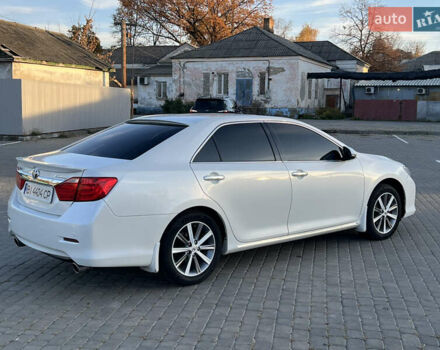 Тойота Камри 2012 в Козельщине на Automoto.ua Белый Тойота Камри, объемом двигателя 2.5 л и пробегом 182 тыс. км за 14000 $, фото 13 на Automoto.ua