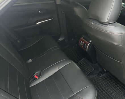 Белый Тойота Камри, объемом двигателя 2.49 л и пробегом 234 тыс. км за 14000 $, фото 11 на Automoto.ua