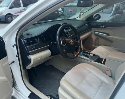Тойота Камри 2012 в Киеве на Automoto.ua Белый Тойота Камри, объемом двигателя 2.5 л и пробегом 230 тыс. км за 11500 $, фото 2 на Automoto.ua