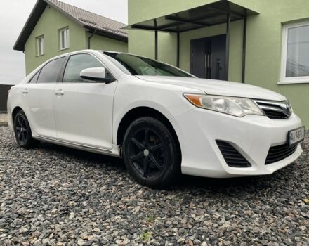 Білий Тойота Камрі, об'ємом двигуна 2.5 л та пробігом 230 тис. км за 10000 $, фото 4 на Automoto.ua