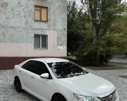 Білий Тойота Камрі, об'ємом двигуна 2.5 л та пробігом 185 тис. км за 14000 $, фото 15 на Automoto.ua