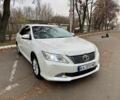 Белый Тойота Камри, объемом двигателя 2.5 л и пробегом 280 тыс. км за 9800 $, фото 1 на Automoto.ua