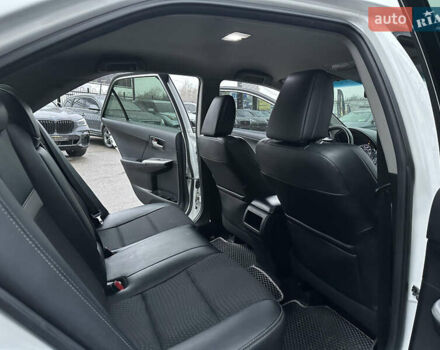 Білий Тойота Камрі, об'ємом двигуна 2.5 л та пробігом 180 тис. км за 11400 $, фото 17 на Automoto.ua