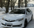 Білий Тойота Камрі, об'ємом двигуна 2.5 л та пробігом 182 тис. км за 10600 $, фото 1 на Automoto.ua