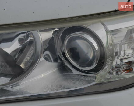 Белый Тойота Камри, объемом двигателя 2.5 л и пробегом 217 тыс. км за 15100 $, фото 30 на Automoto.ua