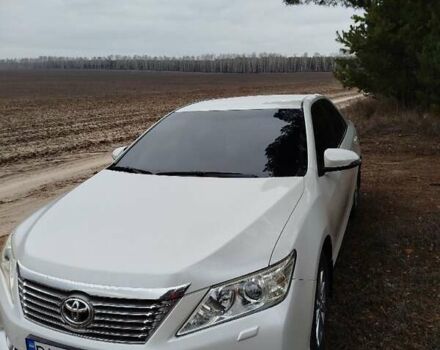 Білий Тойота Камрі, об'ємом двигуна 2.5 л та пробігом 196 тис. км за 11750 $, фото 2 на Automoto.ua