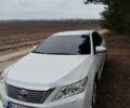 Білий Тойота Камрі, об'ємом двигуна 2.5 л та пробігом 196 тис. км за 11750 $, фото 2 на Automoto.ua