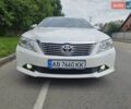 Белый Тойота Камри, объемом двигателя 2.5 л и пробегом 192 тыс. км за 12500 $, фото 1 на Automoto.ua