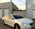 Белый Тойота Камри, объемом двигателя 2.5 л и пробегом 154 тыс. км за 15500 $, фото 2 на Automoto.ua