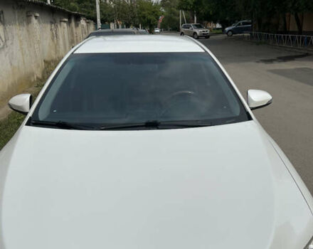 Белый Тойота Камри, объемом двигателя 2.5 л и пробегом 141 тыс. км за 12500 $, фото 6 на Automoto.ua