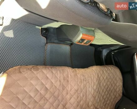 Белый Тойота Камри, объемом двигателя 2.5 л и пробегом 174 тыс. км за 13500 $, фото 7 на Automoto.ua