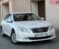 Білий Тойота Камрі, об'ємом двигуна 2.49 л та пробігом 243 тис. км за 12900 $, фото 1 на Automoto.ua