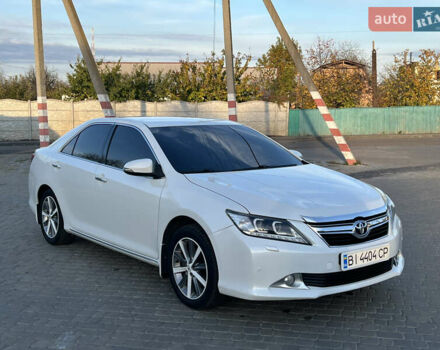 Тойота Камри 2012 в Козельщине на Automoto.ua Белый Тойота Камри, объемом двигателя 2.5 л и пробегом 182 тыс. км за 14000 $, фото 17 на Automoto.ua