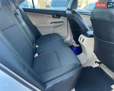 Белый Тойота Камри, объемом двигателя 2.5 л и пробегом 170 тыс. км за 11200 $, фото 17 на Automoto.ua