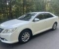 Белый Тойота Камри, объемом двигателя 2.5 л и пробегом 184 тыс. км за 12000 $, фото 6 на Automoto.ua