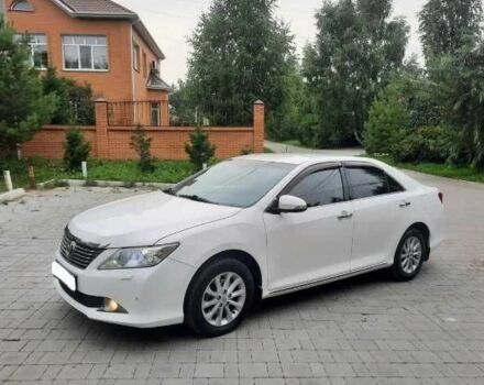 Белый Тойота Камри, объемом двигателя 2.5 л и пробегом 114 тыс. км за 6300 $, фото 9 на Automoto.ua