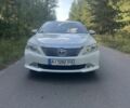Белый Тойота Камри, объемом двигателя 2.5 л и пробегом 184 тыс. км за 12000 $, фото 1 на Automoto.ua