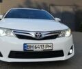 Білий Тойота Камрі, об'ємом двигуна 2.5 л та пробігом 247 тис. км за 11700 $, фото 1 на Automoto.ua